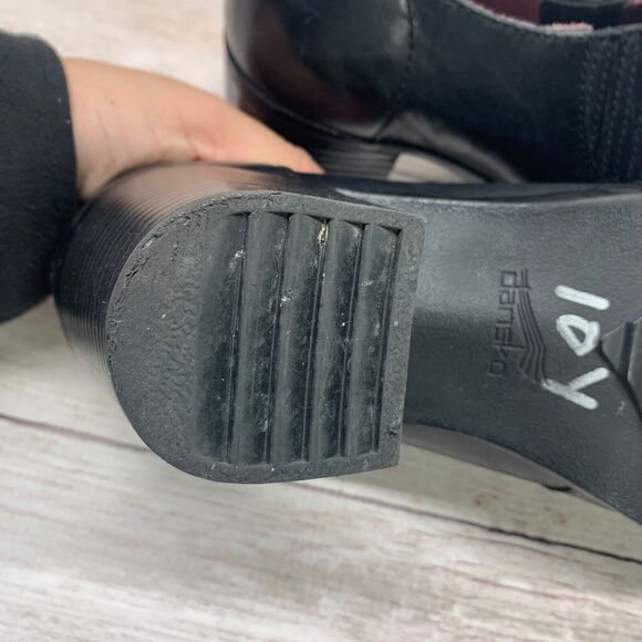 Dansko Womens Adrienne Ankle Bootie Size 40 Black Leather Block Heel Round Toe - Picture 13 of 13